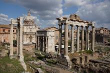 Universidades en Italia - Foro Romano en Roma